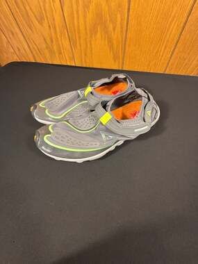 HUMTTO Outdoor Water Shoes Aqua Sneakers Gray and Lime